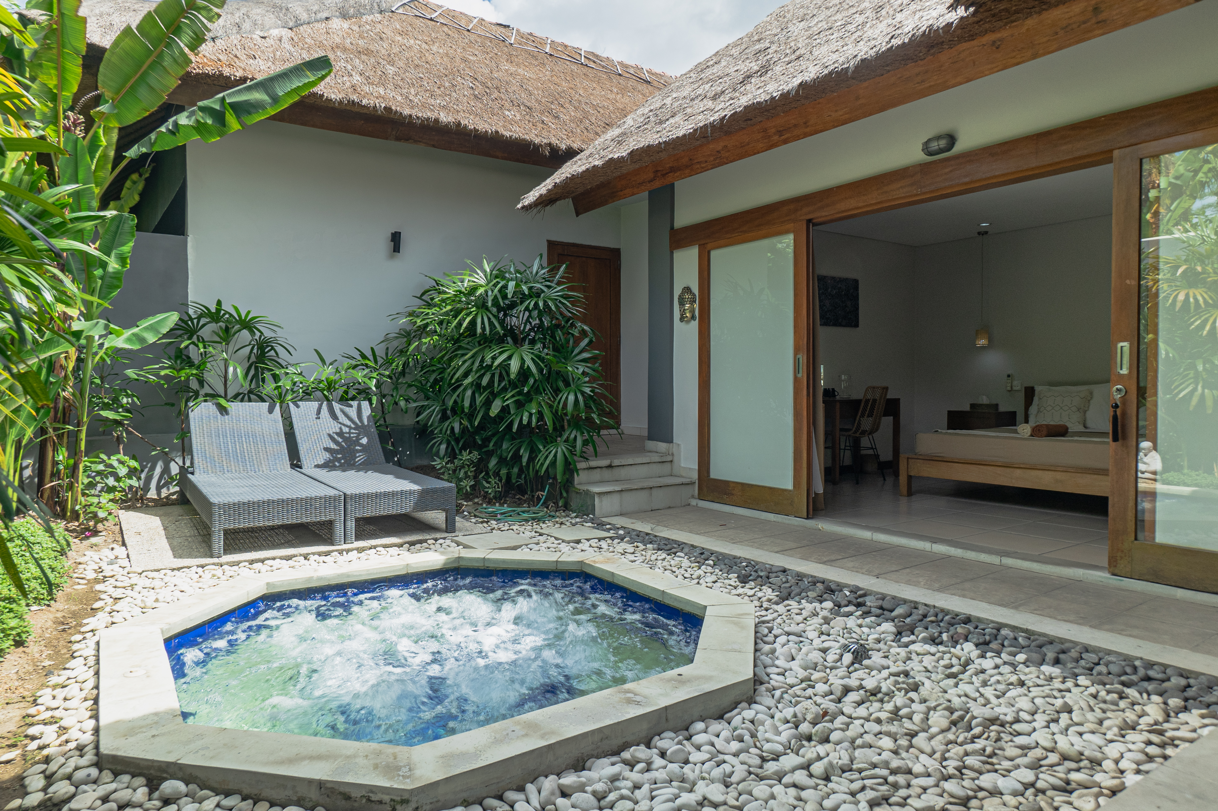 Jacuzzi Suite